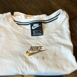 Nike Air cropped pink t shirt